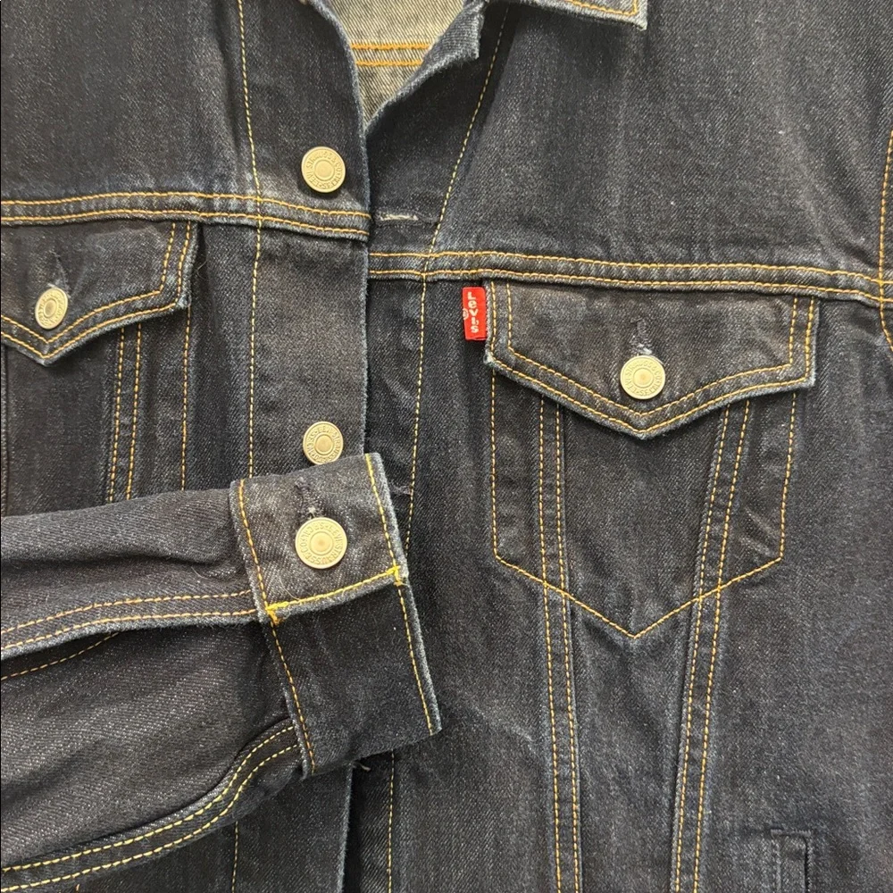 Levi's Dark Blue Denim Jacket - Picture 9 of 10
